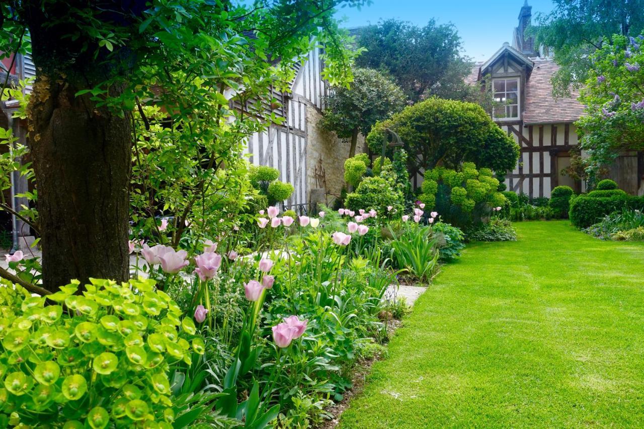 Le Jardin De La Cathedrale Bed & Breakfast Troyes Exterior foto