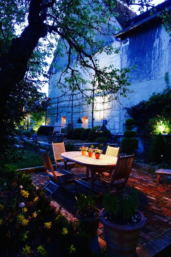 Le Jardin De La Cathedrale Bed & Breakfast Troyes Exterior foto